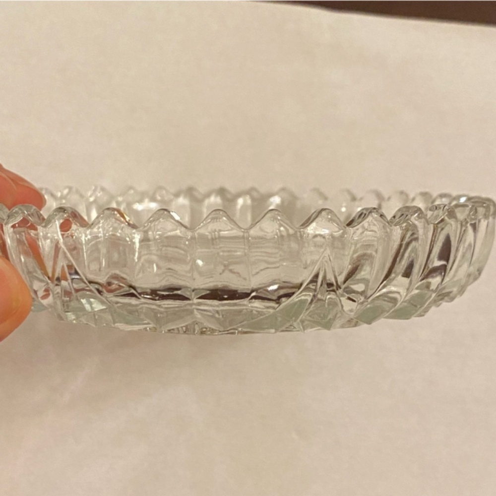 Small Glass Tray - Picture 4 of 6